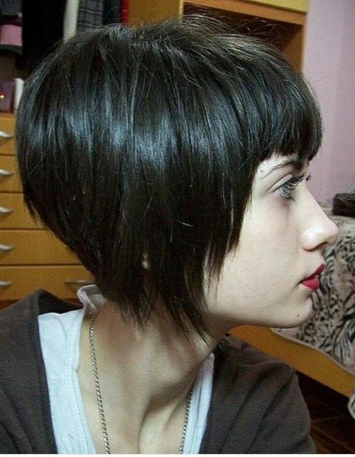 Прически каре с макушкой Pin von Ирис auf Стрижки Макияж Frisuren, Kurzhaarfrisuren, Frisur ideen