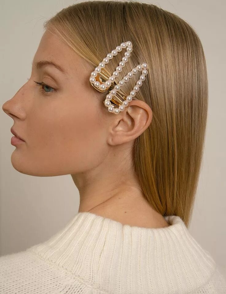 Прически каре с заколками Double Pearl Barrettes (With images) Hair accessories, Pearl hair clip, Hair sca