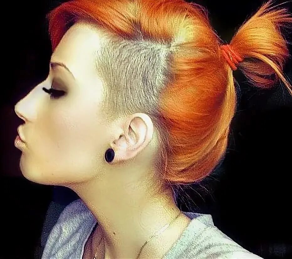 Прически каре выбривают виски SIDECUTS JUNKIES! Shaved side hairstyles, Half shaved hair, Orange hair