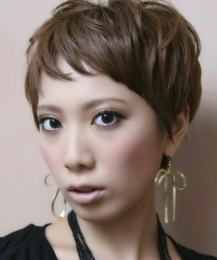 Прически короткие азиатские Japanese stylist‘s job Very short hair, Cute hairstyles for short hair, Short ha