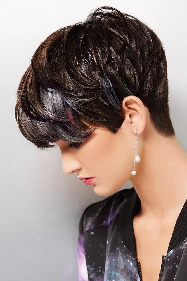 Прически коротких волос видео Image result for long top pixie with bangs Long pixie hairstyles, Short hair sty