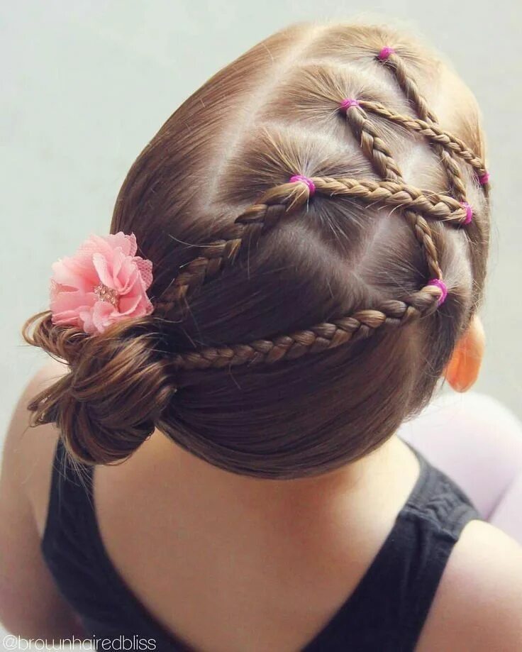 Прически косички на короткие волосы девочкам Pinterest Girl hair dos, Kids hairstyles, Girl hairstyles