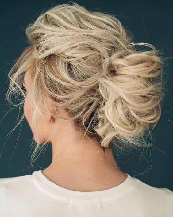 Прически легкая небрежность 10 Pretty Messy Updos for Long Hair - PoP Haircuts Frisuren, Frisur hochgesteckt