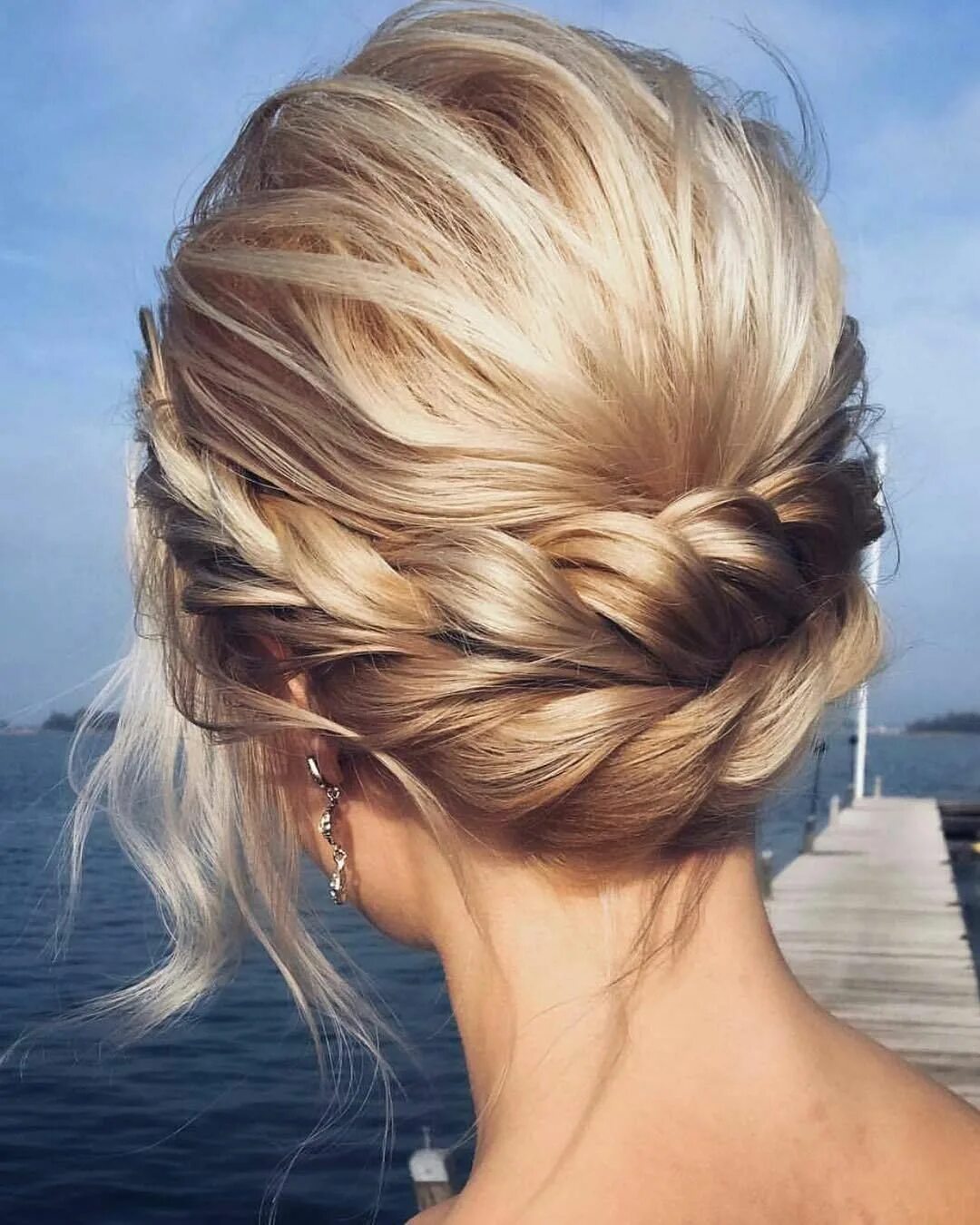 Прически лета Romantic updo braid Hot hair styles, Fancy hairstyles, Spring hairstyles