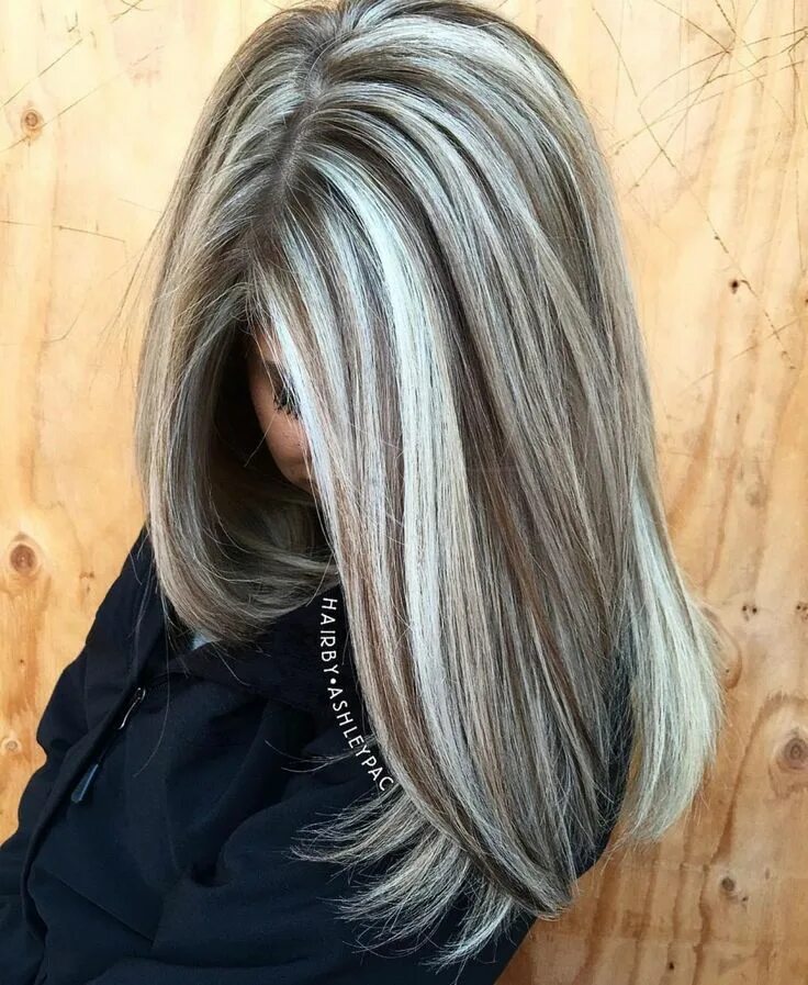 Прически мелирование 2024 Warm Light Brown Hair With Silver Blonde Highlights Silver hair color, Gray hair