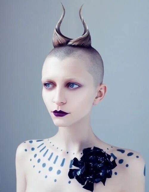 Прически мира фото Pin by Kapsel voorbeelden on Creatieve kapsels Hair art, Fantasy hair, Avant gar