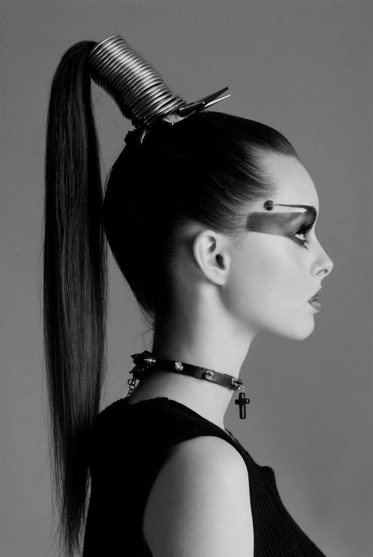 Прически молодежного стиля Pin on Crown Futuristic hair, High fashion hair, Futuristic makeup