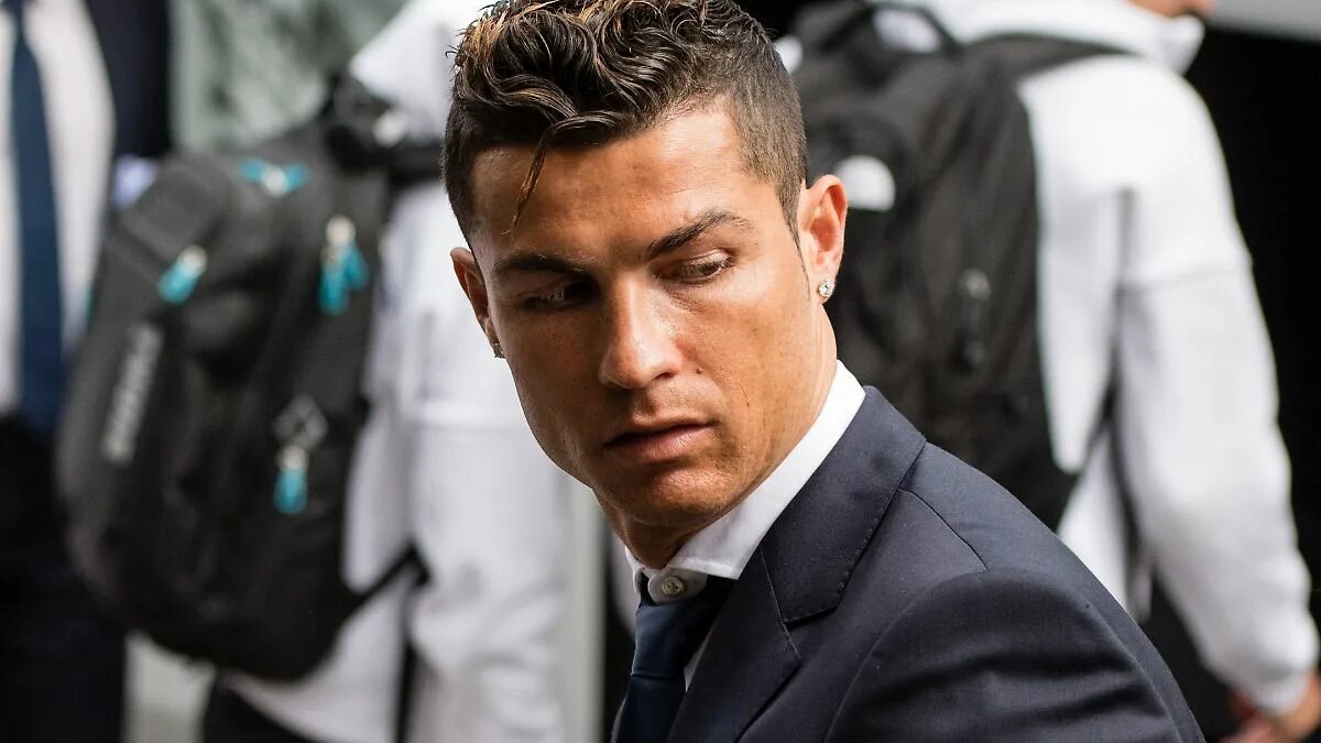 Прически мужские роналду Wechselwunsch vor Gericht?: Ronaldo-Aussage sorgt für mächtig Wirbel - n-tv.de