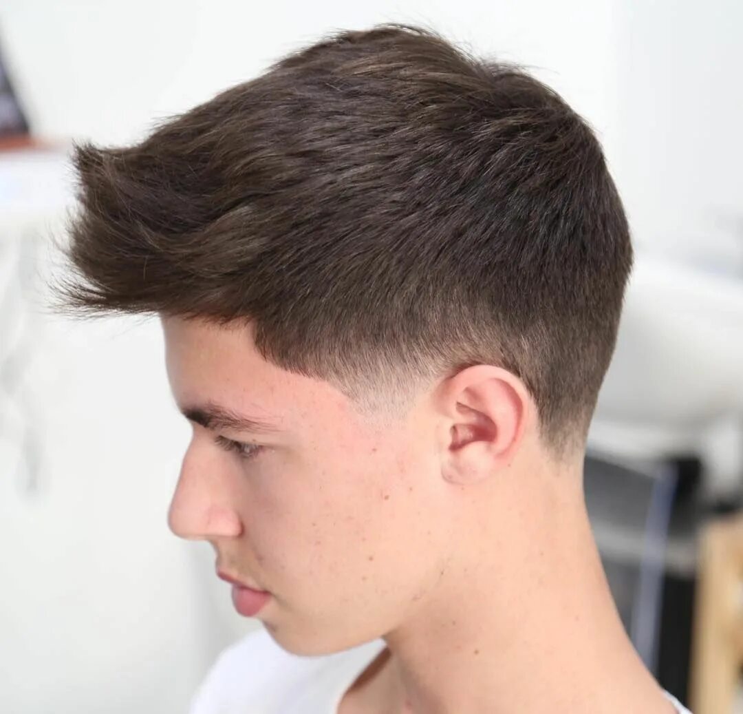 Прически мужские шапочка с переходом 120+ Best Short Hairstyles For Men: 2022 Guide Mens hairstyles short, Short hair