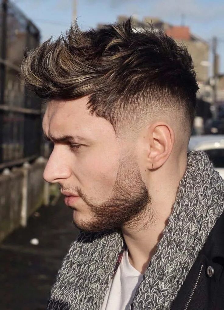 Прически мужские снизу коротко сверху длинно 30 Modern Faux Hawk (aka. Fohawk) Hairstyles - Keep it even more exciting Rockab