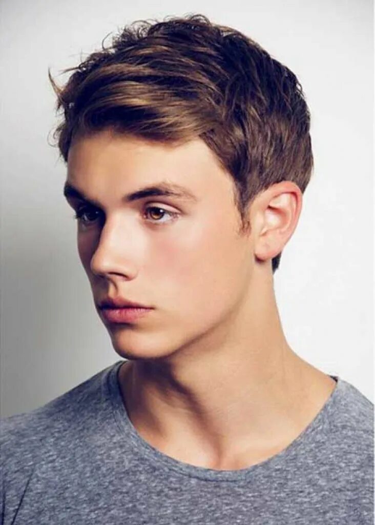 Прически мужские средние для 14 лет 25 Coolest Young Men’s Hairstyles To Try In 2024 Young men haircuts, Young mens 