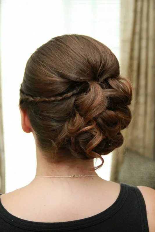 10 Teacher Hairstyles to Rock in the Classroom Teacher hairstyles, Medium hair s