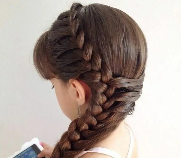 Прически на длинные девочкам косы 6 Fabulous Katniss Braid Hairstyles for Girls to Copy-trendfrisurende.com Updo h