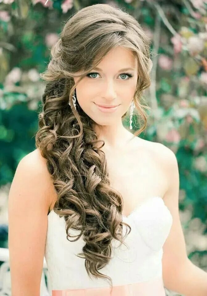 Прически на длинные волосы без Pin on Frisuren Wedding hair side, Bride hairstyles, Side hairstyles