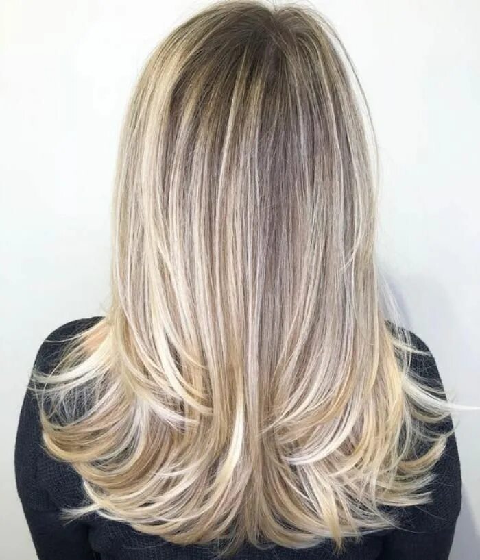 Прически на длинные волосы мелирование Bem na foto: 18 Dicas de corte de cabelo longo ⋆ De Frente Para O Mar Long thin 