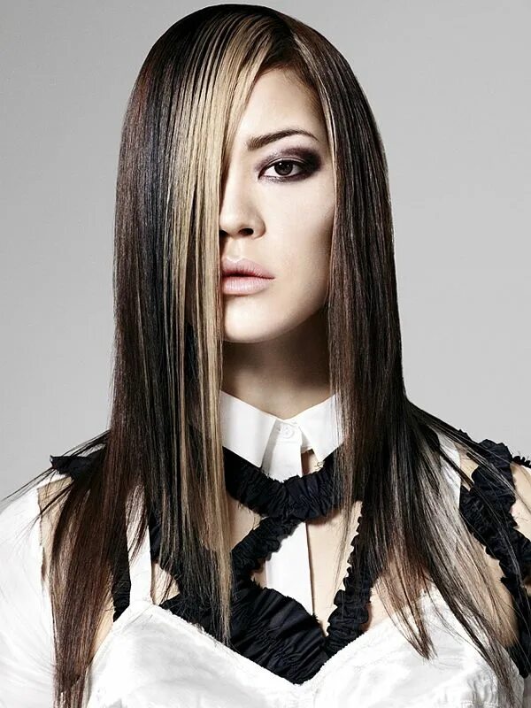 Прически на длинные волосы пряди schwarzkopf hair color Bold hair color, Hair inspiration color, Long hair styles