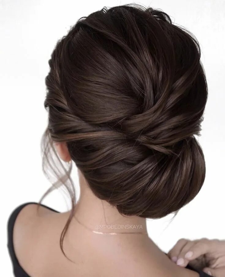 Прически на длинные волосы пучок внизу Rhbeauty Classy updo hairstyles, Hair styles, Medium hair styles