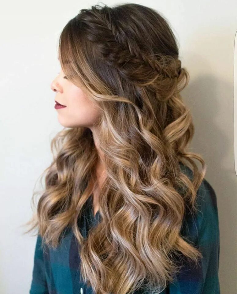 Прически на длинные волосы распущены Pin by Lily Lashaway on Hair Prom hairstyles for long hair, Down hairstyles, Lon