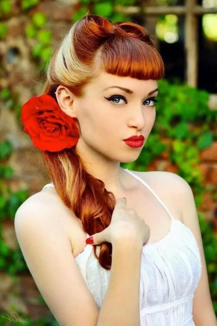 Прически на длинные волосы ретро стиль рыжая челка Pin up hair, Retro hairstyles, Rockabilly hair