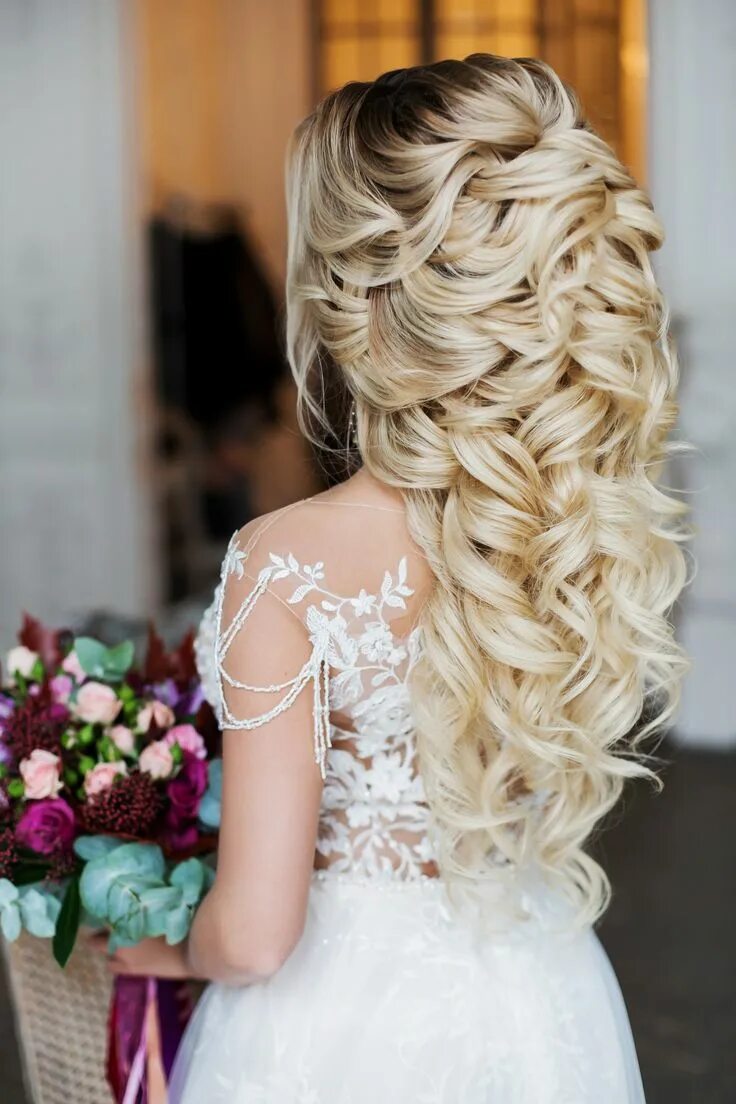 Прически на длинные волосы свадьба фото Свадебные прически и макияж Москва Mermaid wedding hair, Wedding hair inspiratio