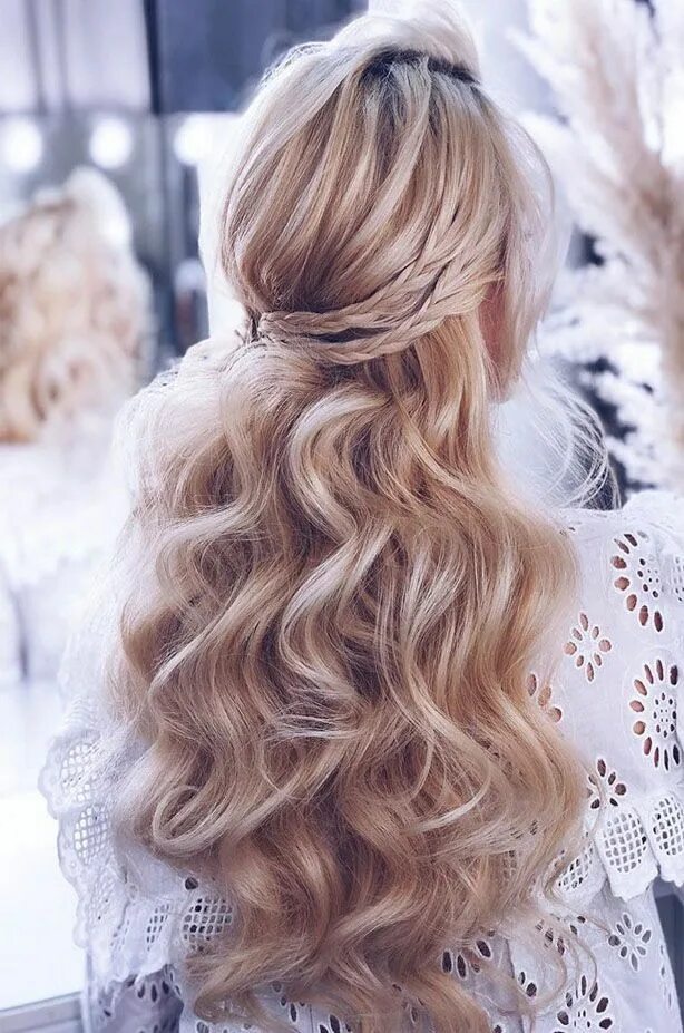 Прически на длинный блонд Gorgeous Blonde With Awesome Hairstyles Ideas 2019 Hair styles, Cool hairstyles,