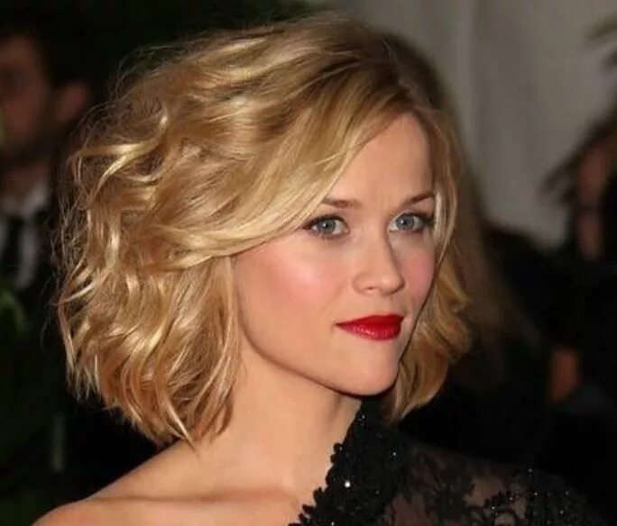 Прически на длину каре Short Haircuts for Women - 10 Curly Bob Hairstyles for 2024 - Pretty Designs Ree