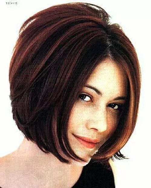 Прически на густые волосы средней длины 15 Bob Cuts For Oval Faces Bob-Hairstyle.Com Short bob hairstyles, Short hair st