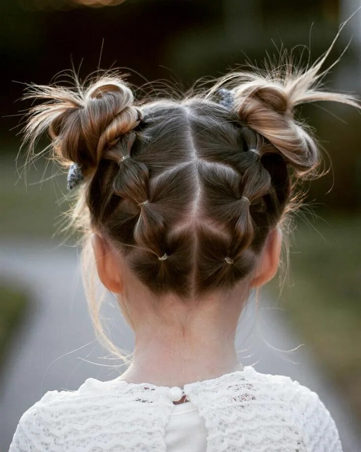 Прически на каре с маленькими резиночками Instagram photo by Katie * Dec 31, 2015 at 5:50am UTC Hair styles, Toddler hair,