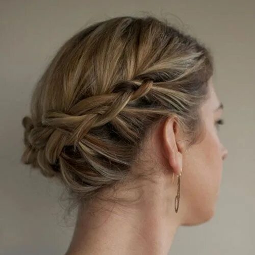 Прически на короткие с косой 45 Cute & Easy Updos For Short Hair (2024 Guide) Braided crown hairstyles, Braid