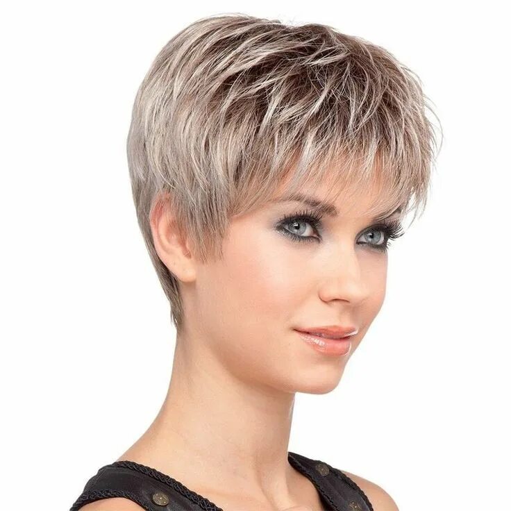 Прически на короткие волосы мелированием Pin by Aoy on Womens' cuts- short Short hair wigs, Short hair haircuts, Short ha