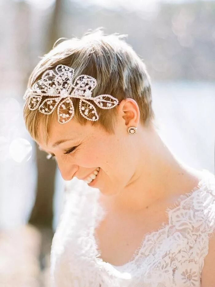 Прически на короткие волосы невесте фото Wedding hairstyles for short hair: 50 best photos #hairstyles #photos #short #we