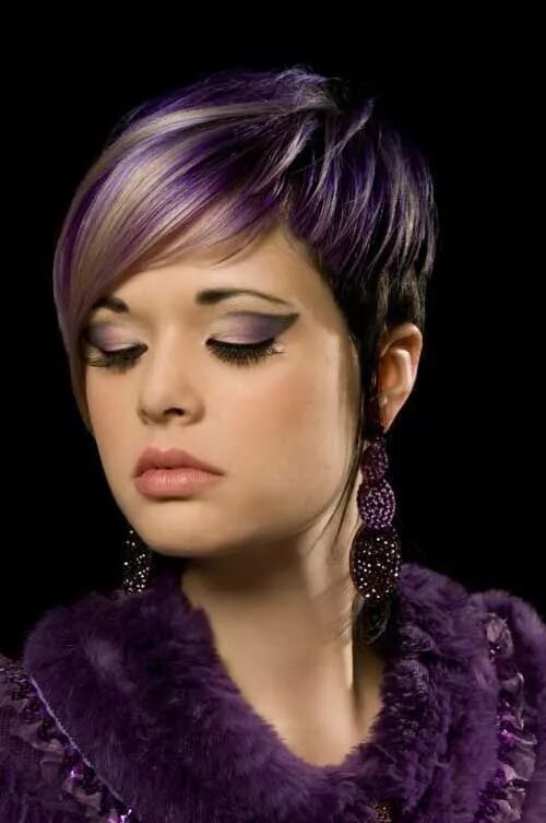 Прически на короткие волосы прядями 17 Stylish Hair Color Types: Purple Hair Suggestions to Try! Haircut Stylish hai