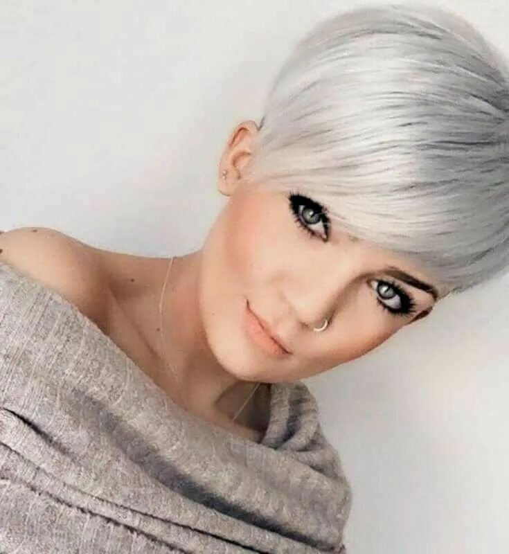 Прически на короткие волосы цвет волос Pin by Elke Houben on leuke kapsels Short hair with bangs, Hair styles 2017, Sho