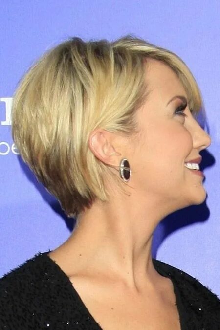 Прически на короткие волосы закрывающие уши 20 Pretty Bob Hairstyles for Short Hair - PoP Haircuts Chelsea kane hair, Short 