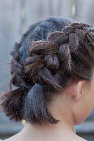 Прически на короткие волосы заплести Our Favorite Cool-Weather Updos to Try This Winter Short hair updo, French braid