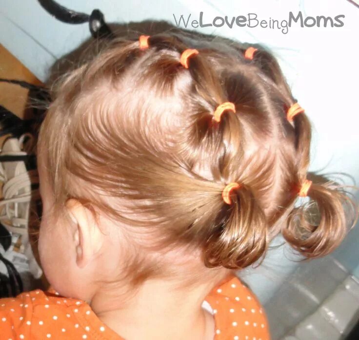 Прически на очень короткие волосы малышам We Love Being Moms! Baby hairstyles, Toddler hair, Kids hairstyles