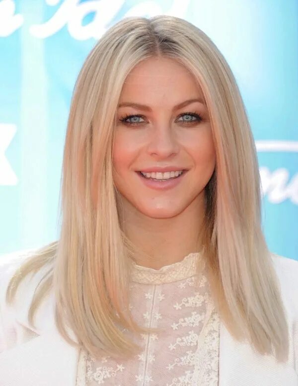 Прически на прямые волосы средней длины Julianne Hough Light hair, Cool hairstyles, Hair today