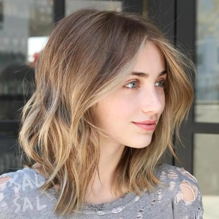 Прически на русые волосы средней длины 40 Styles with Medium Blonde Hair for Major Inspiration Wavy bob hairstyles, Med