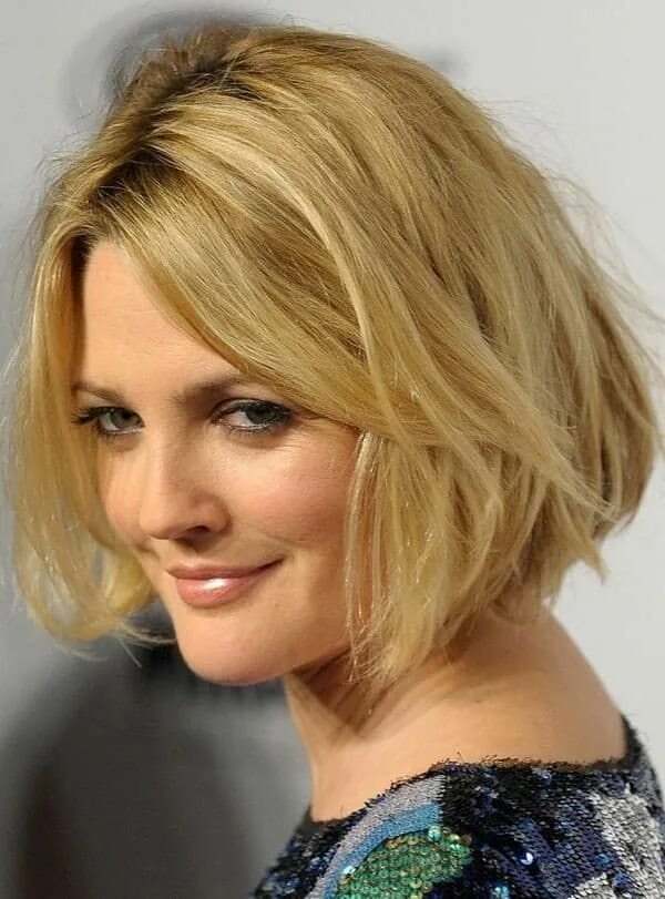 Прически на средние не требующие укладки Amazing Womens Short Hairstyles Ideas Wavy bob hairstyles, Shaggy bob hairstyles