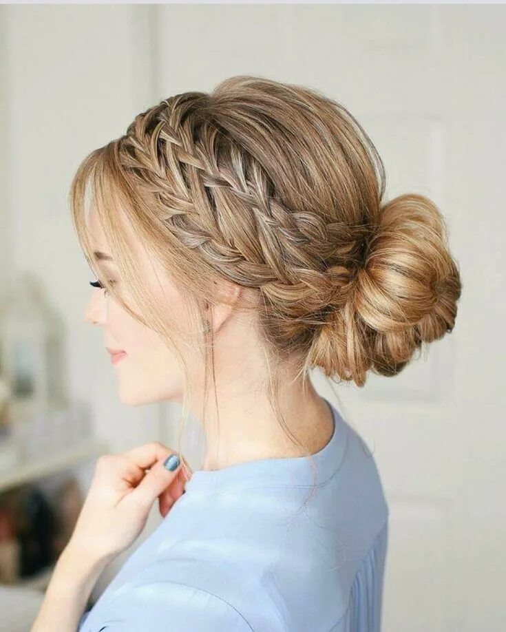 Прически на средние волосы женские косы Pin by Lynn T on Hair Hair styles, French braid hairstyles, Long hair styles