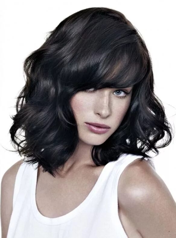 Прически на среднюю длину черных волос Hairstyles For Fall 2012 Medium hair cuts, Medium hair styles, Medium length hai