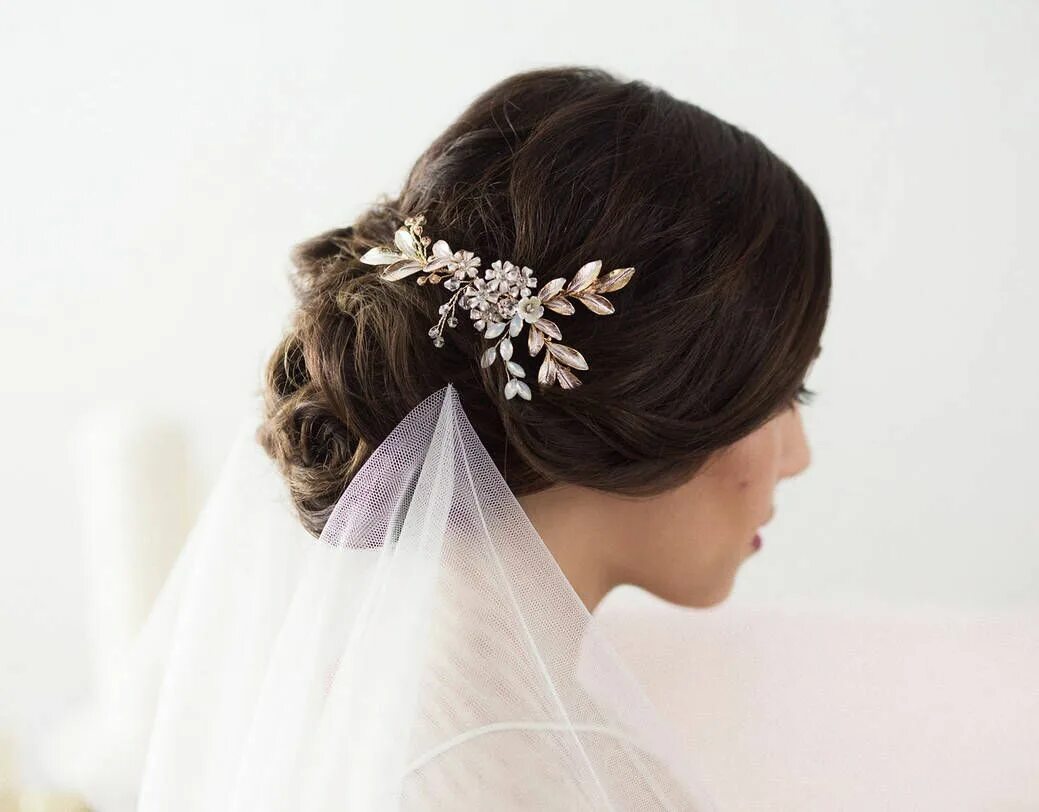 Wedding Hair Trends: 12 Ideas 2024 Guide + Expert Tips Bridal hair veil, Wedding