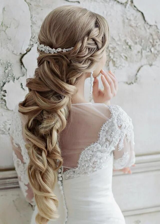 Прически на свадьбу длинные волосы косы all the beauty things... Hair styles, Wedding hair inspiration, Wedding hairstyl