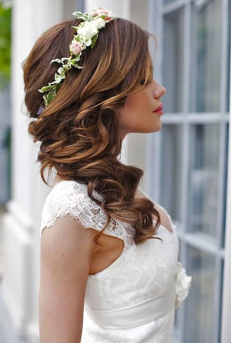 Прически на свадьбу на среднюю длину Absolutely Cute Rustic Wedding Hairstyles Ideas Wedding hair side, Medium curly 