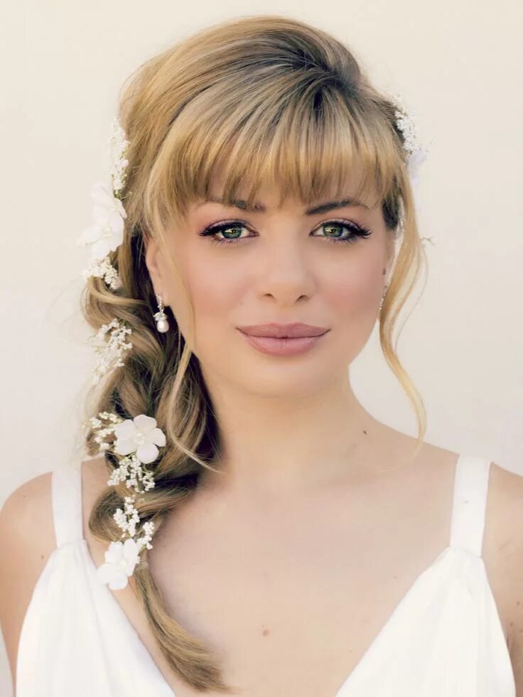 Прически на волосы с челкой фото Wedding hairstyles medium length, Wedding hairstyles for long hair, Wedding hair