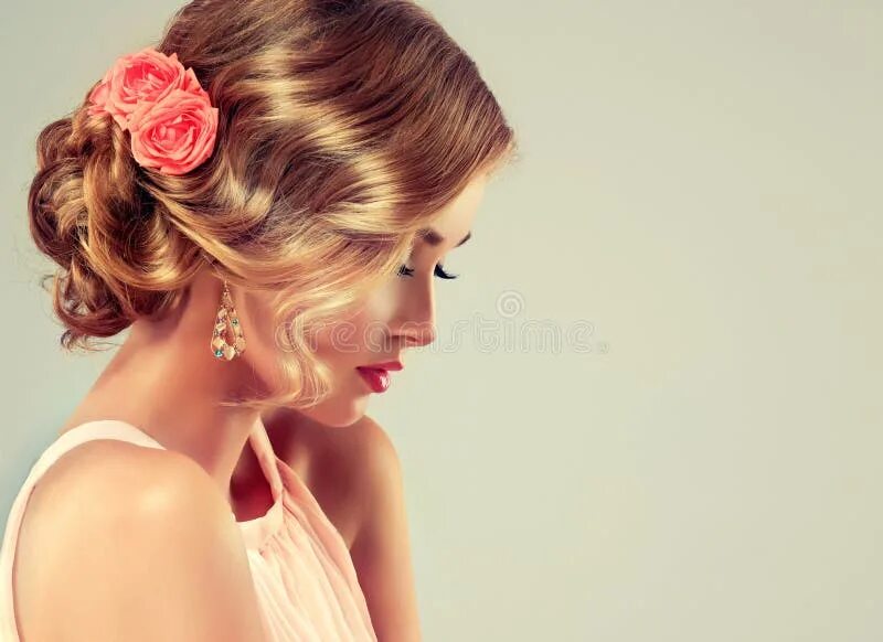 Прически нарядные женские Beautiful Model with Elegant Wedding Hairstyle. Stock Photo - Image of colourful