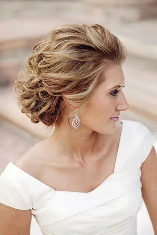 Прически наверх короткие Tutorial Como Fazer Penteados para Mãe da Noiva/Noivo! Mother of the groom hairs