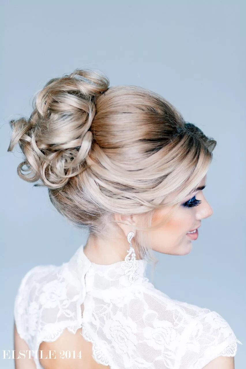 Прически наверх на средние Королева Елена Wedding hair and makeup, Elegant hairstyles, Pretty hairstyles