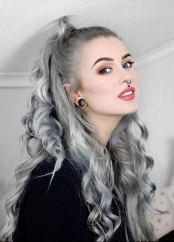 Прически пепельные женские 30 Grey Hairstyle Ideas: Embrace the Beauty of Grey Hair Ponytail hair piece, Gr