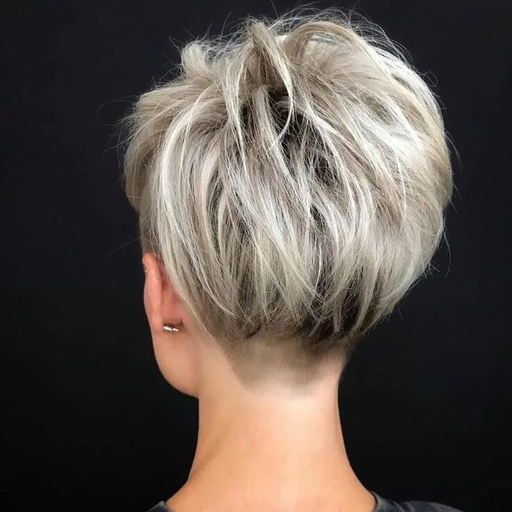 Прически пикси боб фото женские 10 Stylish Pixie Haircuts for Women - PoP Haircuts Estilos de cabello corto, Cor